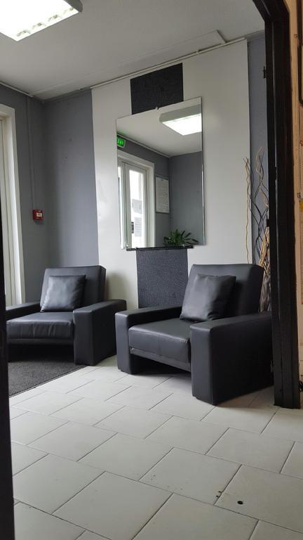 Hotel Paradise Vitrolles  Room photo